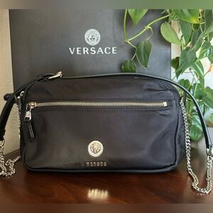 ショルダーバッグ・ポシェット VERSACE Women Messenger Bags 1017740 1A12975 1RB3V red Versace Bags for Women - Poshmark
